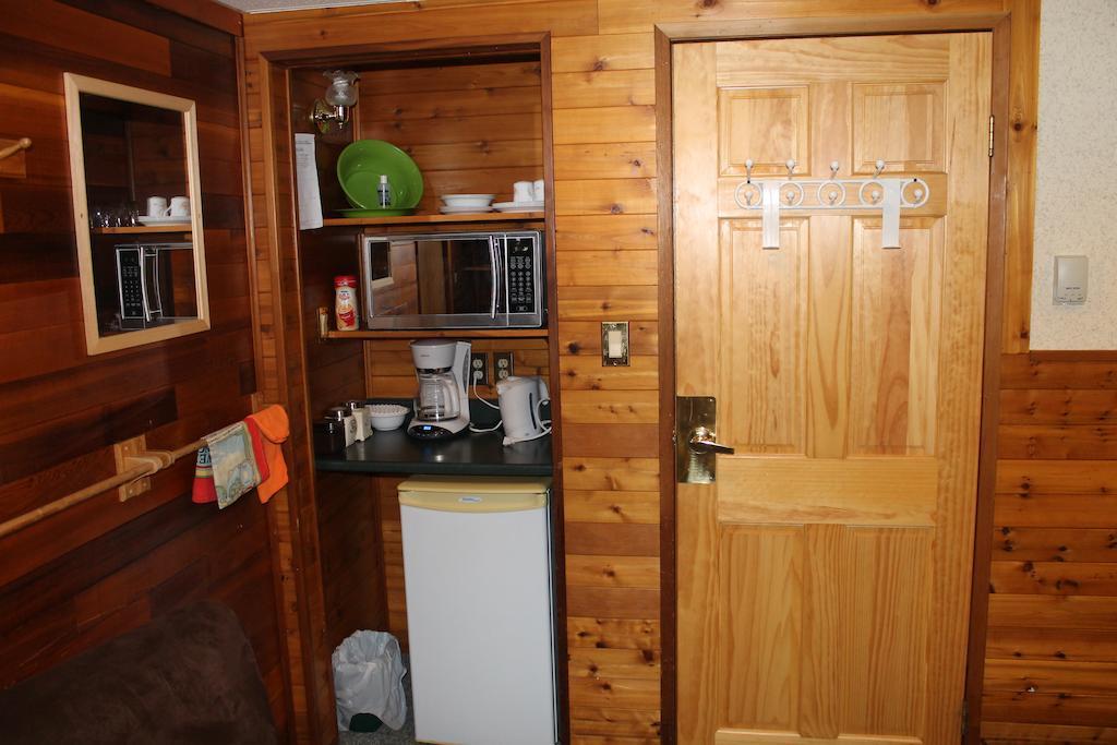 Celtic Haven Hotel Jasper National Park Kamer foto