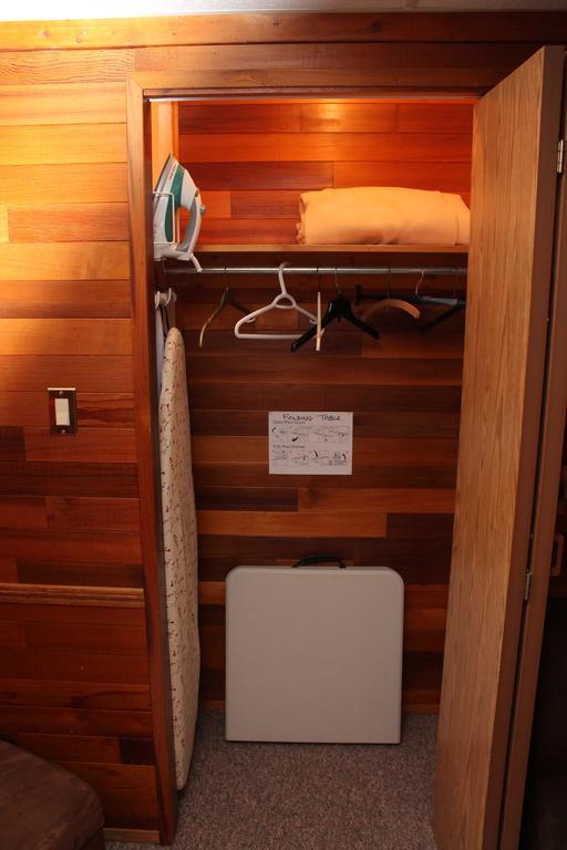 Celtic Haven Hotel Jasper National Park Kamer foto