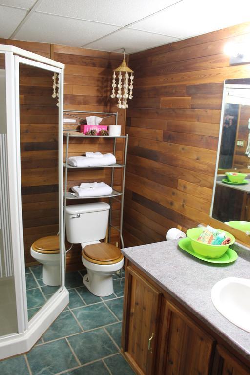 Celtic Haven Hotel Jasper National Park Kamer foto